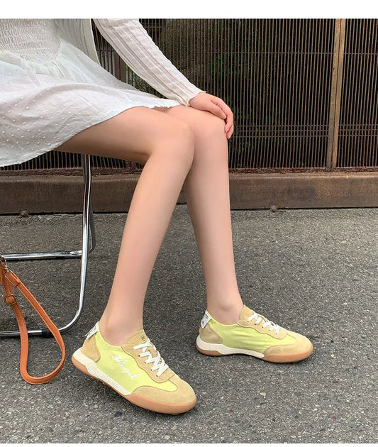 Women’s Round Toe White Court Sneakers - Lightweight Outdoor Leather Skate Shoes for Casual Spring or Summer Style