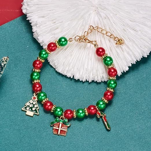 Enchanting Santa Bead Bracelet Set – Colorful Elastic Christmas Jewelry for Women, Holiday Reindeer Bracelets for Festive Outfits & Gifting