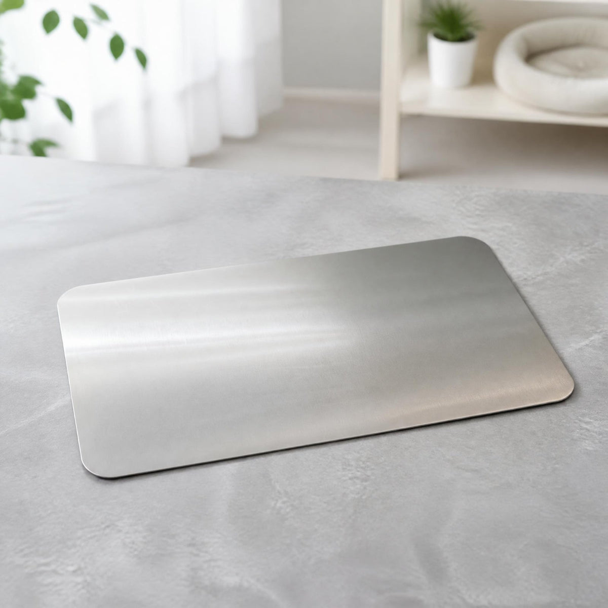 Stainless Steel Pet Cooling Pad – Summer Heat-Dissipation Plate for Dogs and Cats with Durable, Easy-Clean Cooling Surface