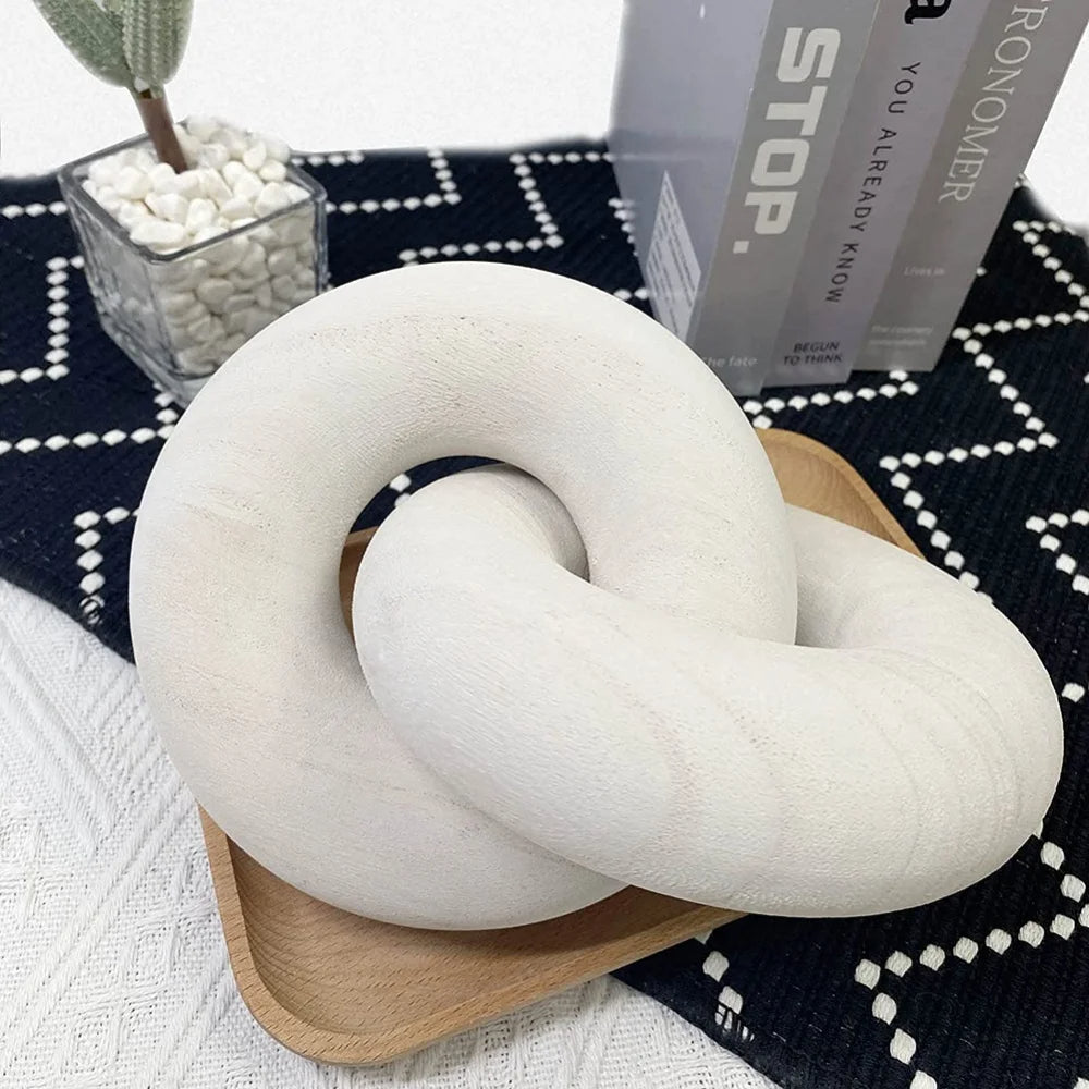 Wood Chain Farmhouse Décor – Natural Boho Knot Sculpture for Coffee Tables, Desks & Mantels – Stylish Rustic Home Ornament Accent