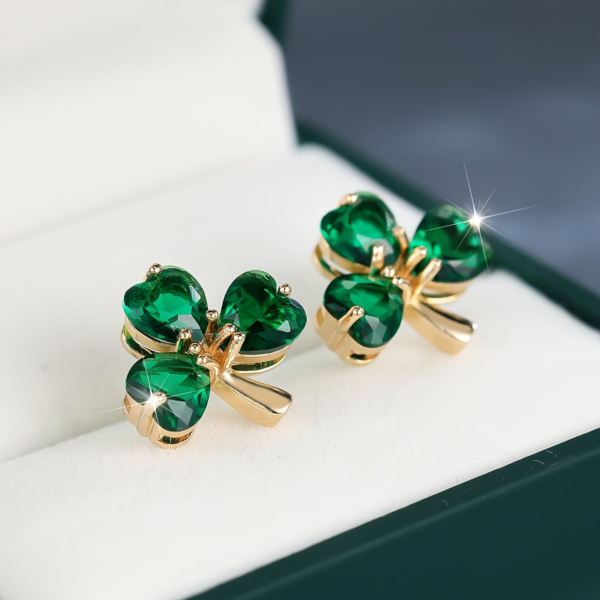 Shamrock Zirconia Stud Earrings – Elegant Green Clover Jewelry Gift for St. Patrick’s Day, Parties & Everyday Luck