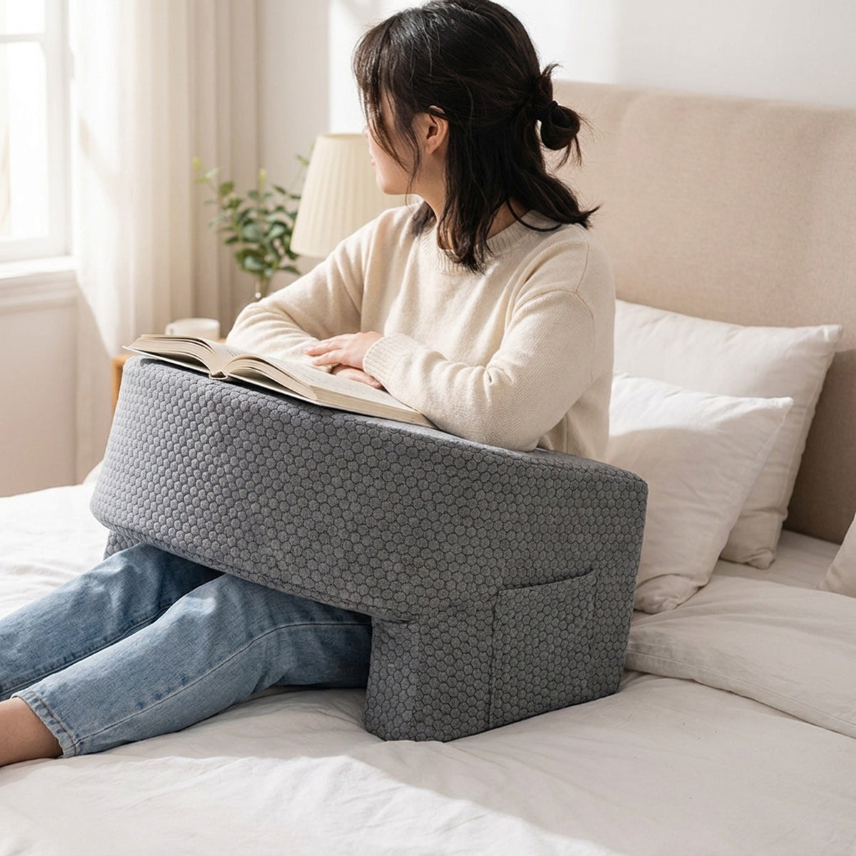 Soft Reading Pillow – Ergonomic Armrest Lap Desk with Washable Cover for Gaming & Relaxing