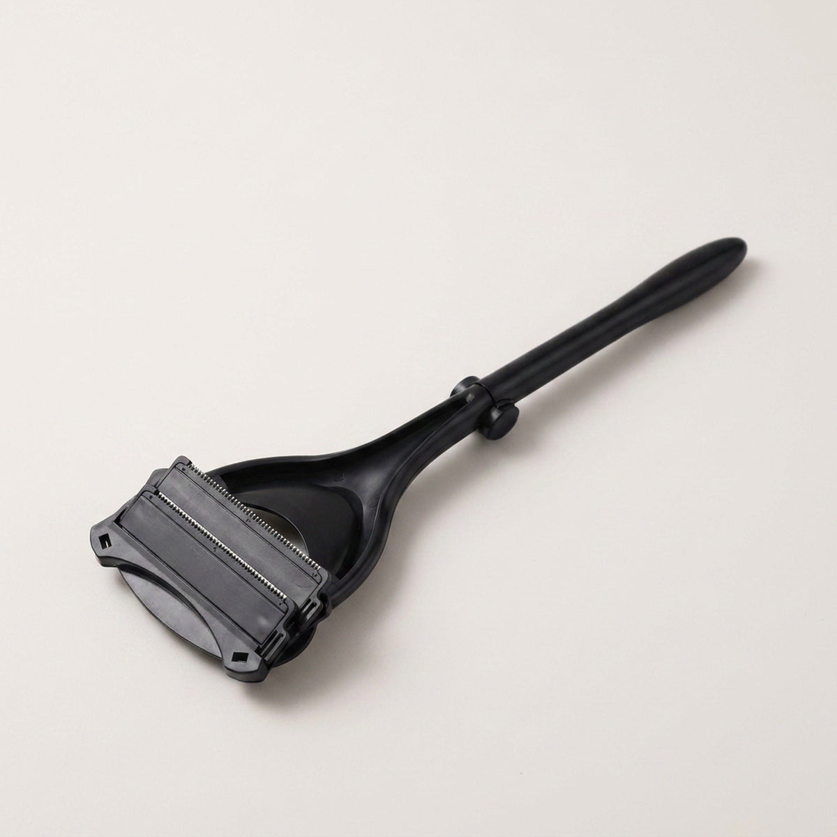 Men's Back Shaver, Two Head Blade, Easy Grip & Retractable Handle
