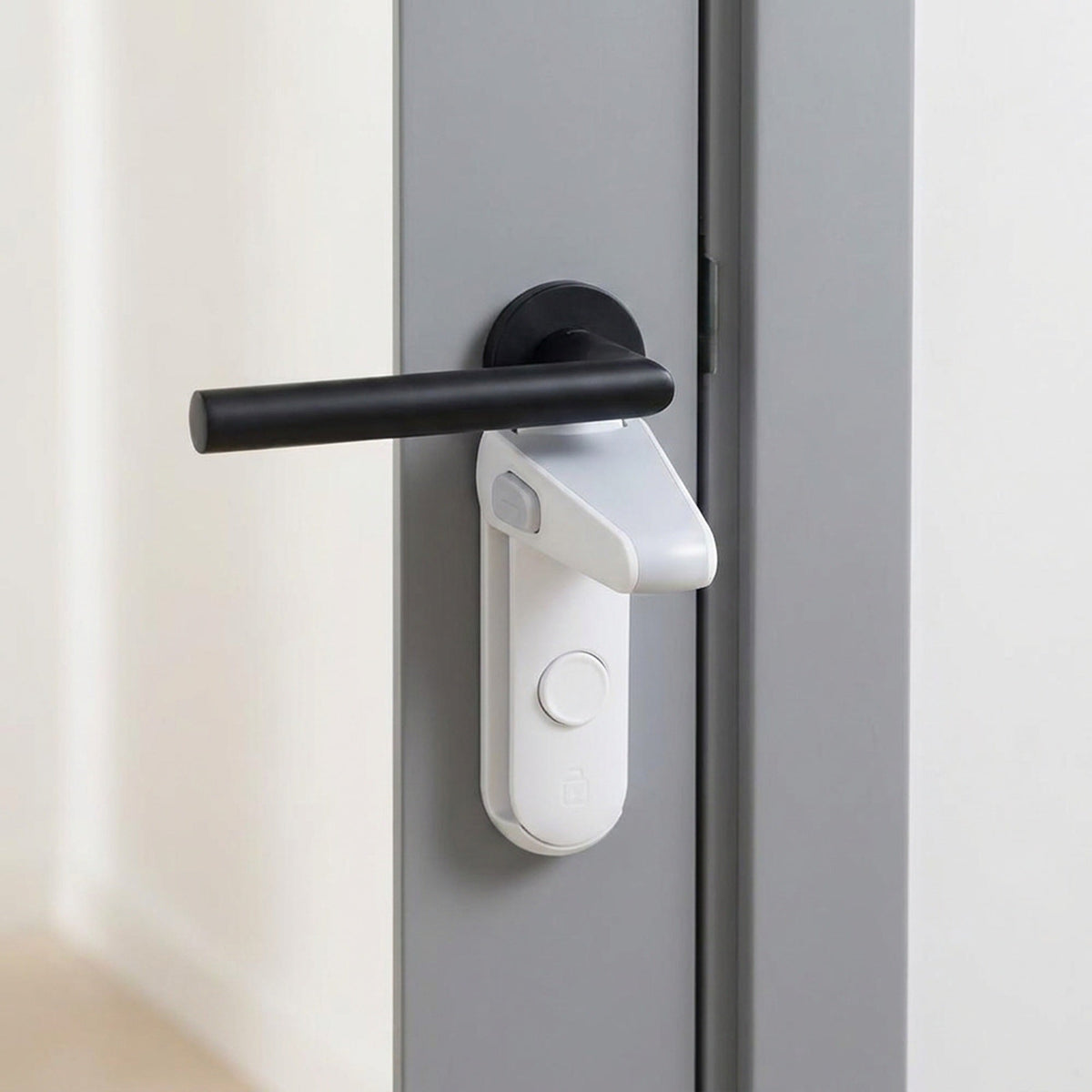 Childproof Door Lever Lock – Baby Safety Door Handle Lock for Toddlers and Pets, Adhesive Mount, Single Lock