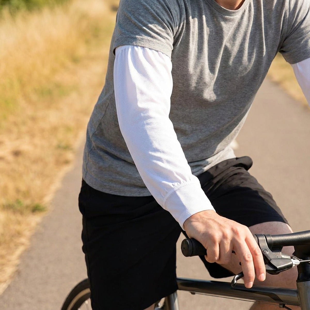 Loose Sun Sleeves for Men - Breathable Mesh Arm Covers for Cycling, Wrist or Hand Coverage