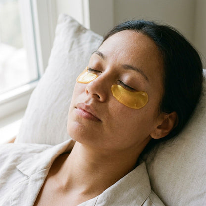 Gold Under-Eye Gel Patches — Cooling Hydrogel Eye Masks in Single-Use Foil Sachets, 20–30 Minute Wear