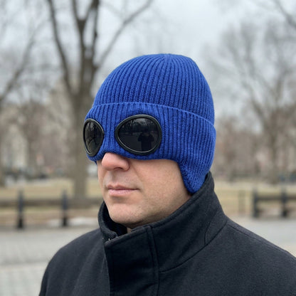 Warm Knitted Beanie With Goggle and Ear Protection – Insulated, Curled Edge, Perfect for Skiing and Winter Outdoor Adventures