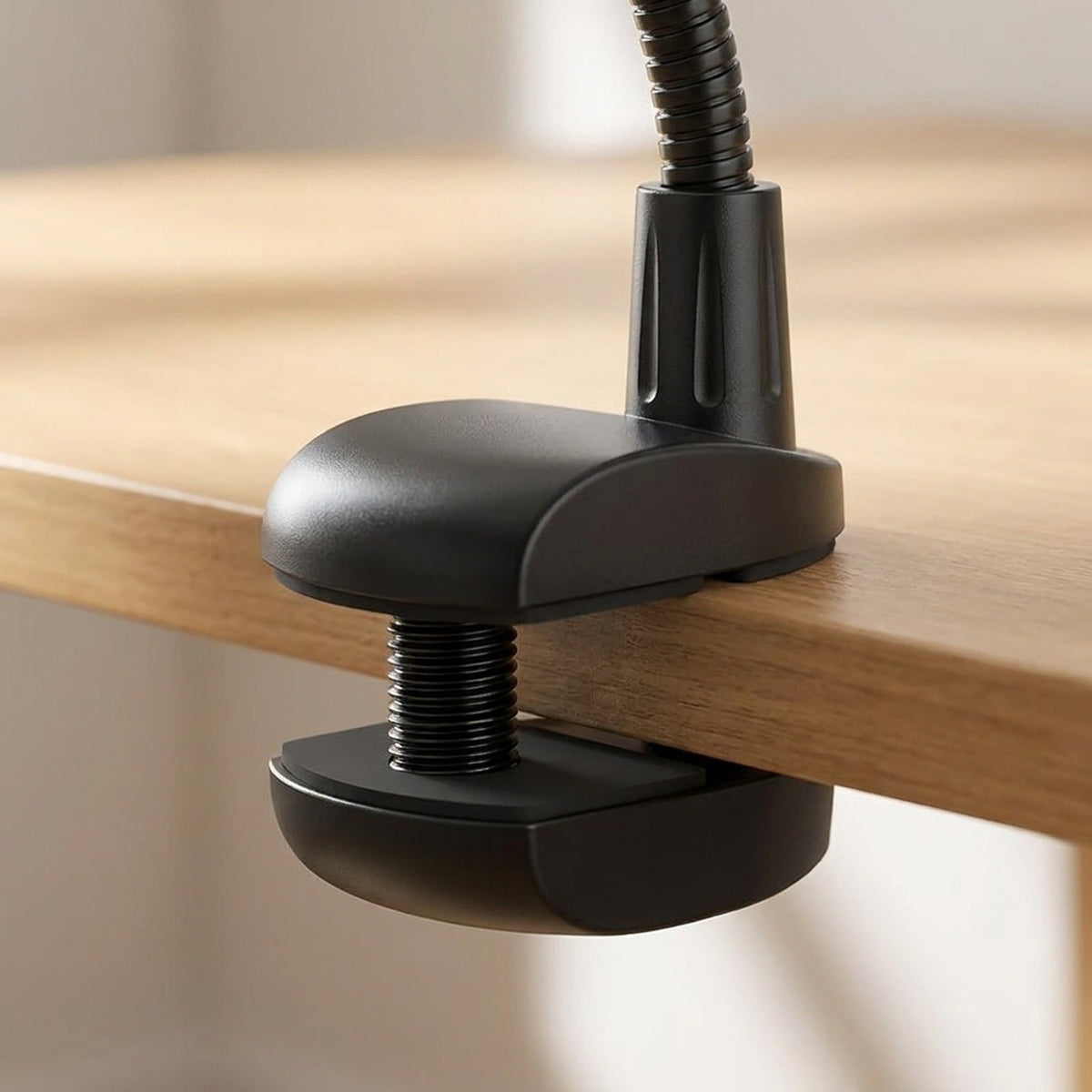 Rotating Universal Phone Stand – 360° Desktop Smartphone Holder for Lazy Viewing in Bed, Ideal Gift for Tech-Lovers and Everyday Use