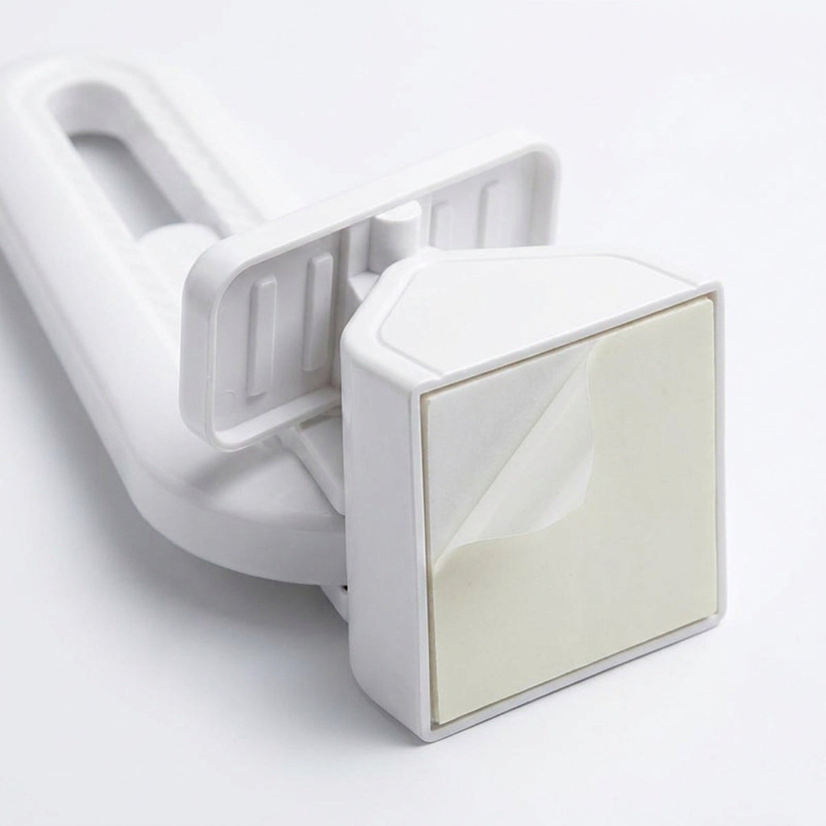 Foot Pedal Toilet Seat Lifter – Hands-Free Lifter for Standard Plastic Seats