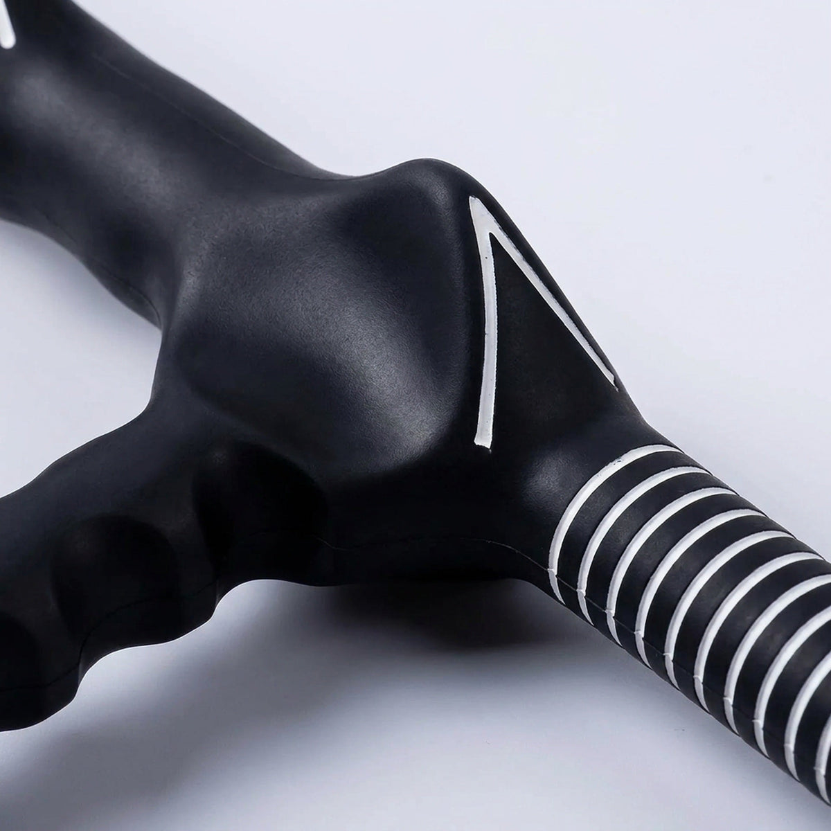 Golf Grip Trainer - Molded Rubber Training Grip for Right-Handed Golfers