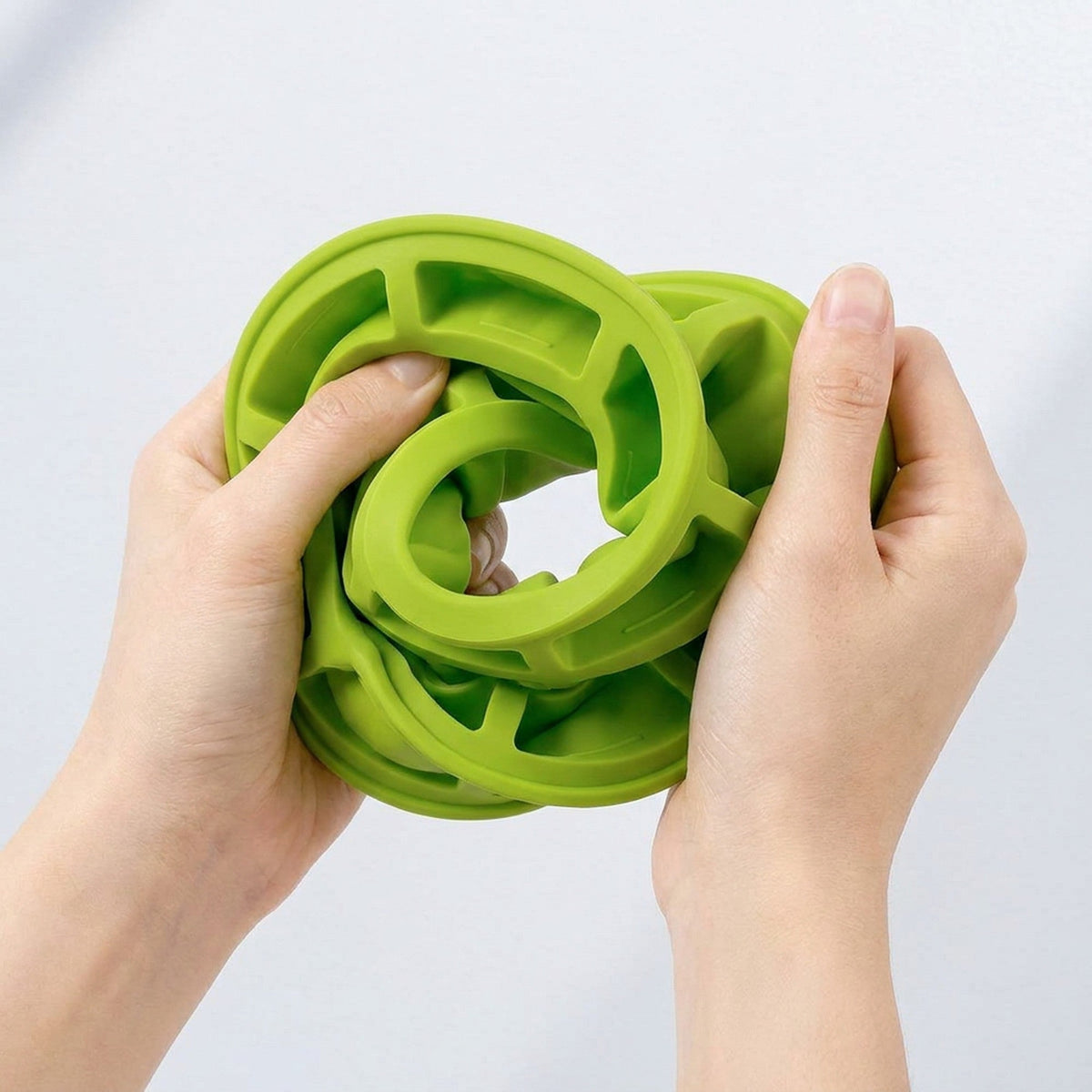 Summer Silicone Popsicle Molds with Wooden Sticks – DIY Ice Cream Kitchen Tool for Kids' Cool Snacks