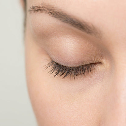 Fast Eyelash Growth Serum - Fast Effective Growth Creates Longer & Darker Eyelashes