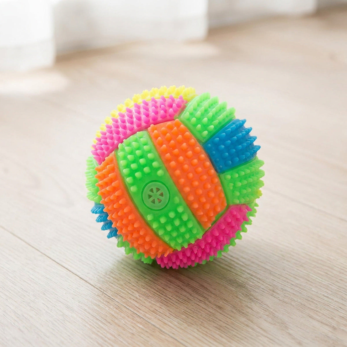Glow-in-the-Dark Squeaky Dog Ball Toy – Light-Up Playtime for Pets, Easy to Clean!