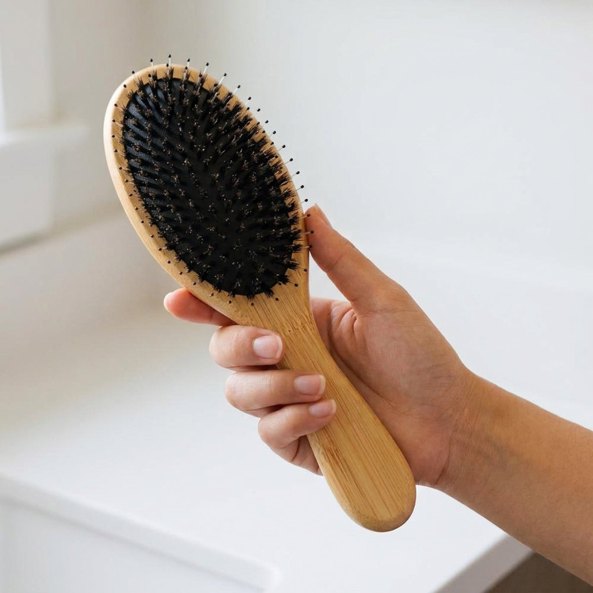 Natural Boar Bristle Hair Brush – Bamboo Handle Anti-Static Detangling Comb for Silky Smooth Hair and Scalp Massage