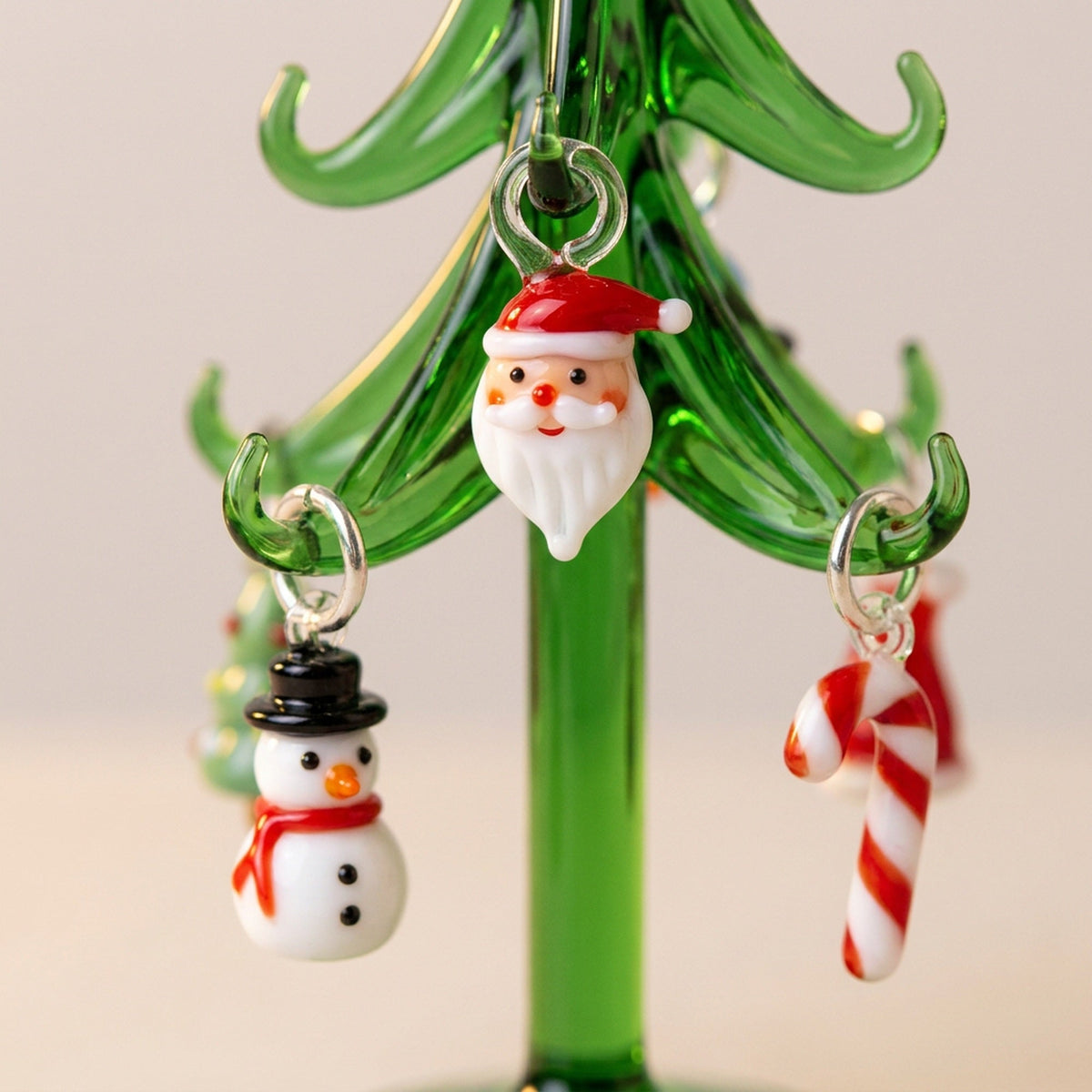 Handmade Murano Glass Christmas Tree Figurine – 15cm Ornament for Home Décor, Collectibles & Elegant Holiday Gift Giving