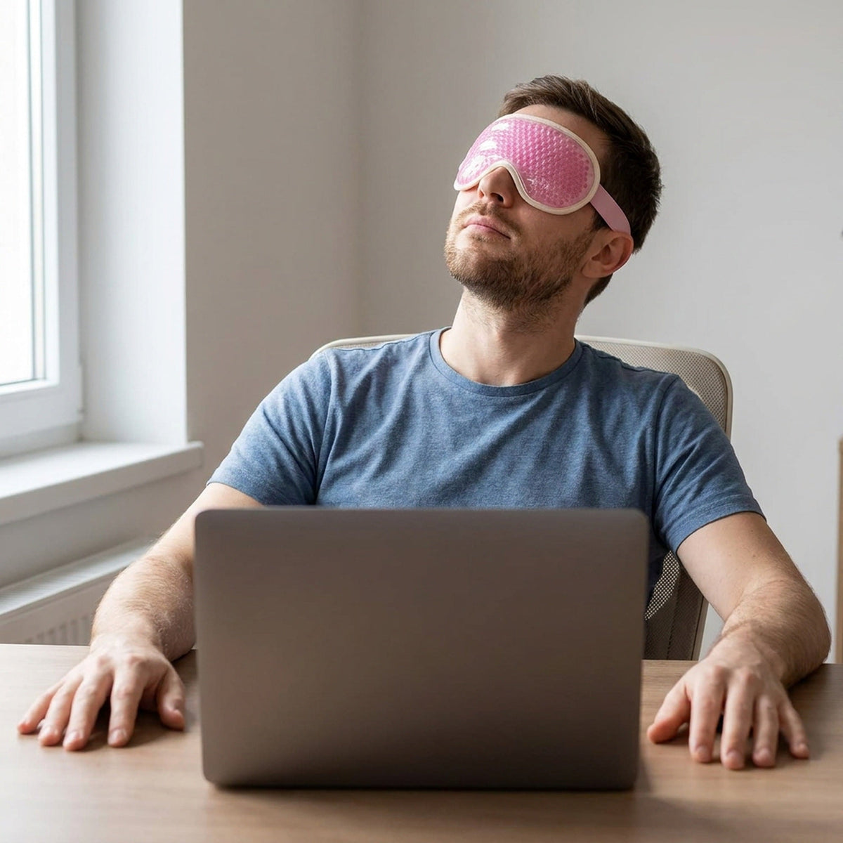 Reusable Gel Eye Mask – Cooling Cold Compress for Puffy Eyes, with Soft Plush Reverse Side