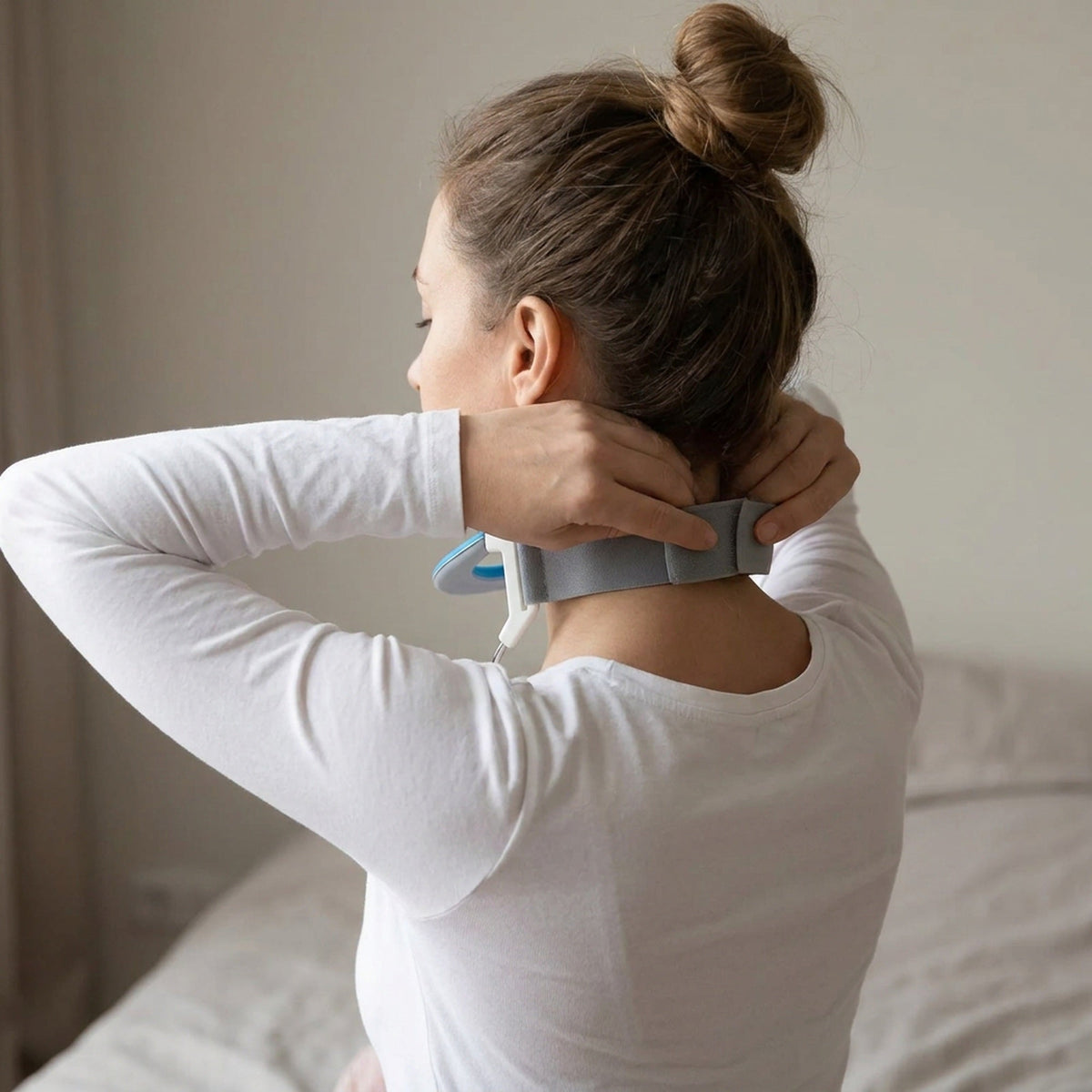 Lightweight Cervical Collar - Cervical Neck Traction Device Neck Forward Tilt Posture Corrector