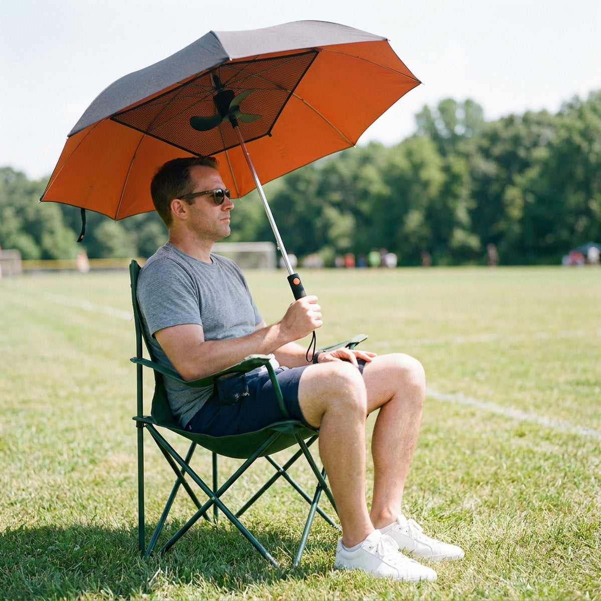 Misting Fan Umbrella – Full-Size Shade with a Built-In Fan and Hand-Pump Mist