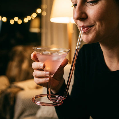 Spiral Straw Cocktail Glass– Stylish Triangle Wine Glass with Built-in Straw for Martini, Whiskey & Party Elegance