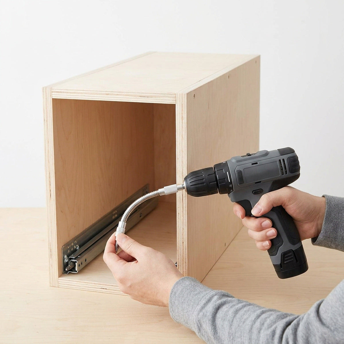 Flexible Drill Bit Extension – 1/4 in Hex Shank Bendable Bit Holder