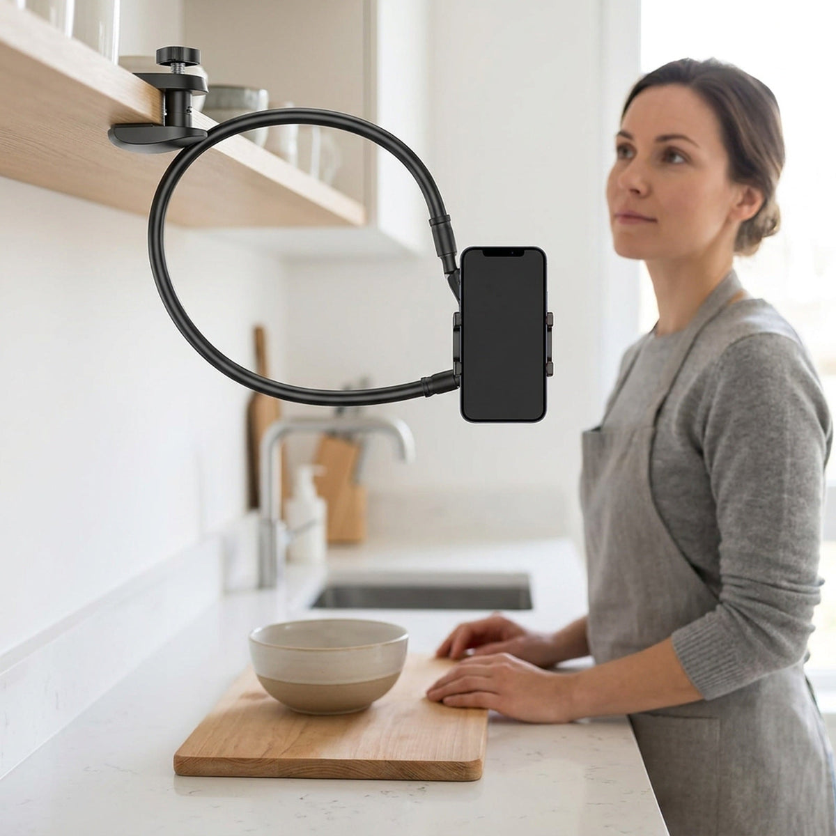 Rotating Universal Phone Stand – 360° Desktop Smartphone Holder for Lazy Viewing in Bed, Ideal Gift for Tech-Lovers and Everyday Use