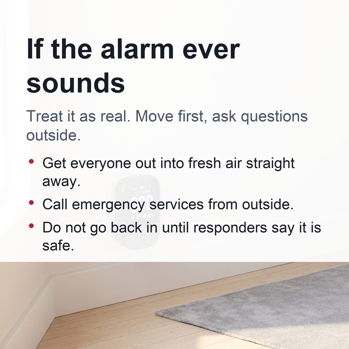 Plug-in Carbon Monoxide Detector – 3-in-1 CO Level Alarm with Temperature & Humidity Sensor, Easy Install Safety Device