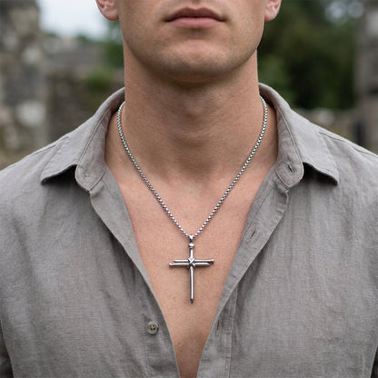 Vintage Stainless Steel Cross Nail Necklace – Christian Jesus Pendant for Men’s Punk Fashion
