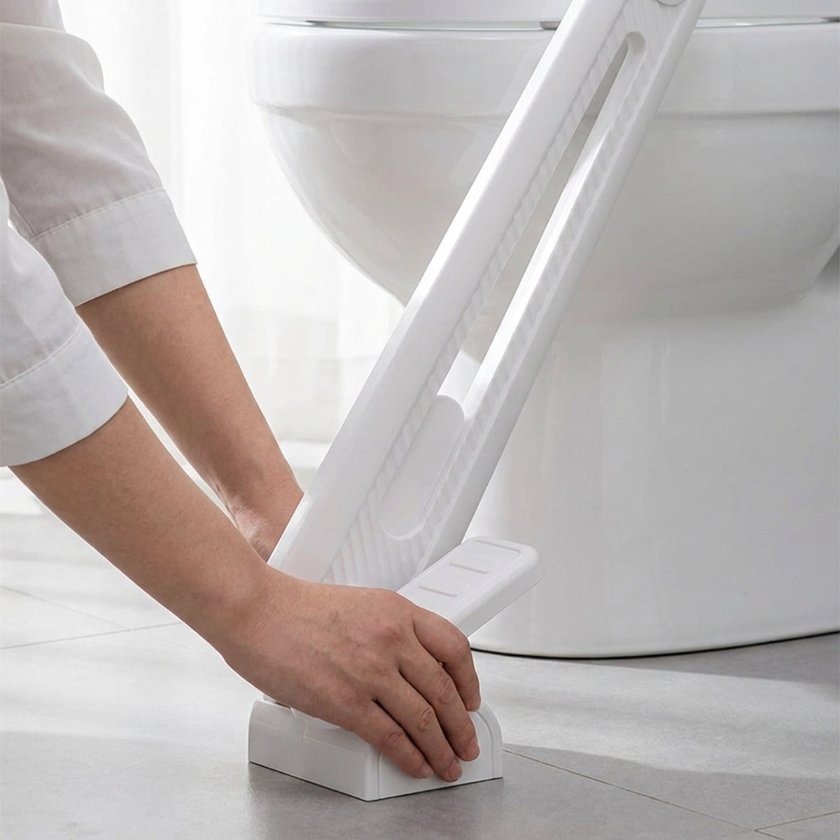 Foot Pedal Toilet Seat Lifter – Hands-Free Lifter for Standard Plastic Seats