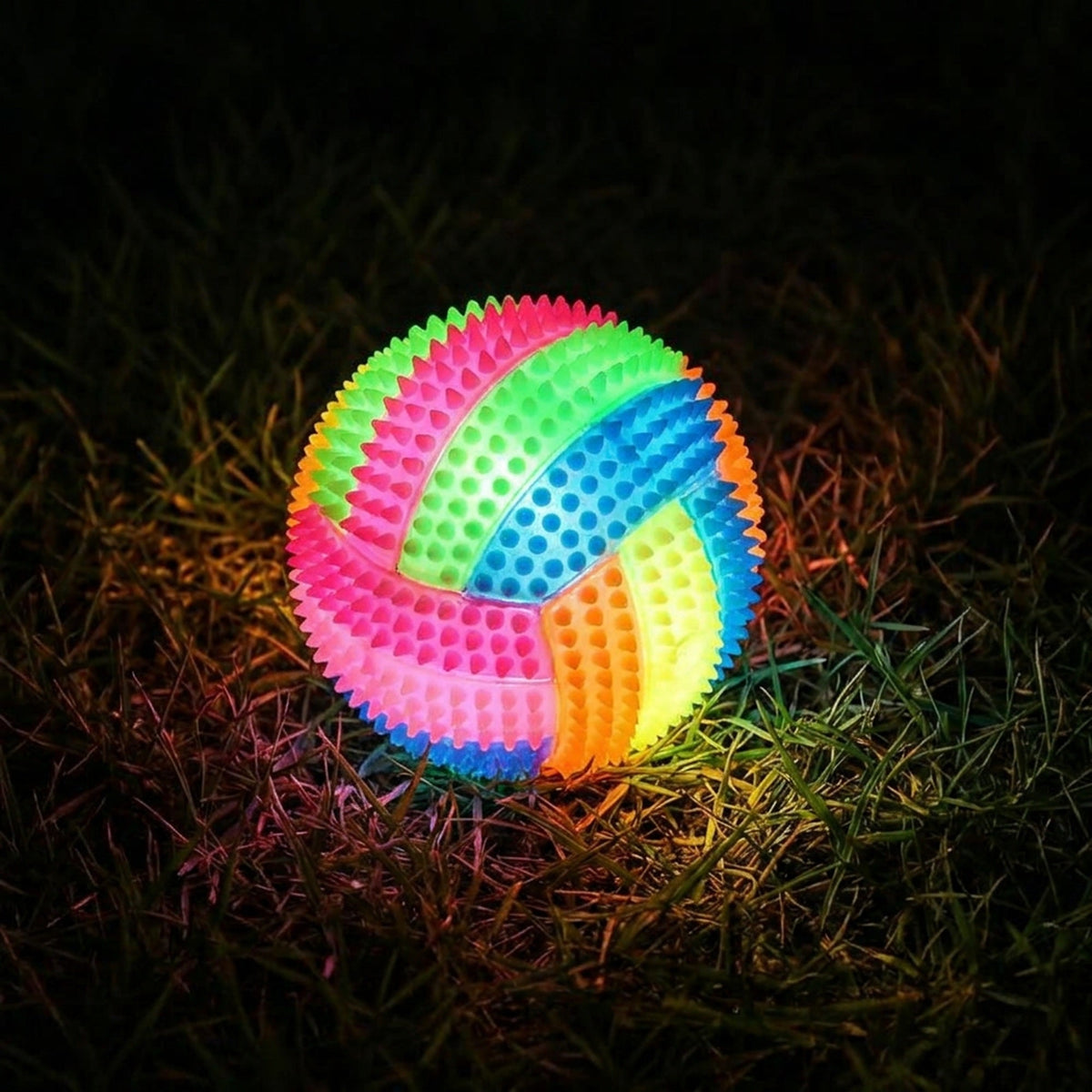 Glow-in-the-Dark Squeaky Dog Ball Toy – Light-Up Playtime for Pets, Easy to Clean!
