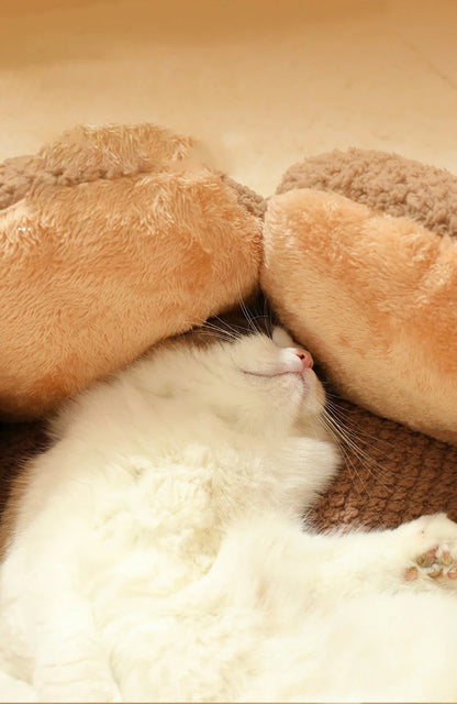 Cactus Petal Cat Bed – Soft & Cozy Winter Nest for Small Dogs & Cats