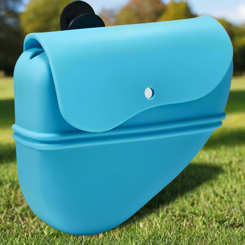 Dog Treat Pouch with Clip, Flip Cover, and Strong Magnet Closure – Portable Silicone Training Bag Perfect for Walking, Trainers, and Puppy Rewards