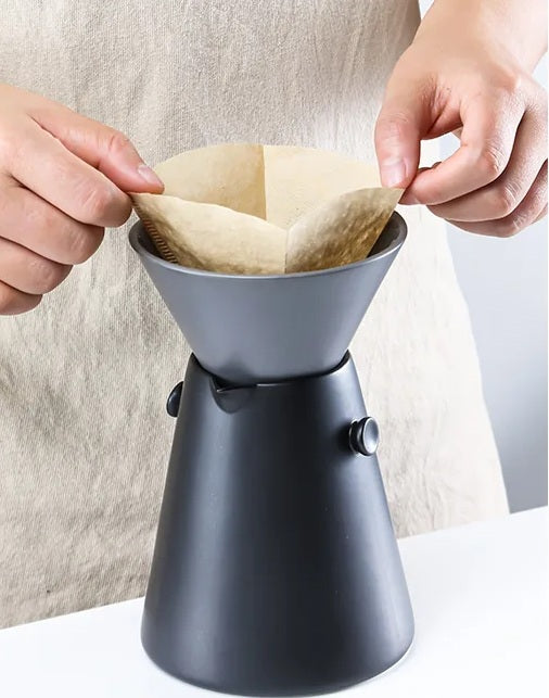 Ceramic Pour Over Coffee Maker Set – 650ml Drip Coffee Filter Pot for Home Brewing, Rich Flavor Extraction, and Daily Coffee Ritual
