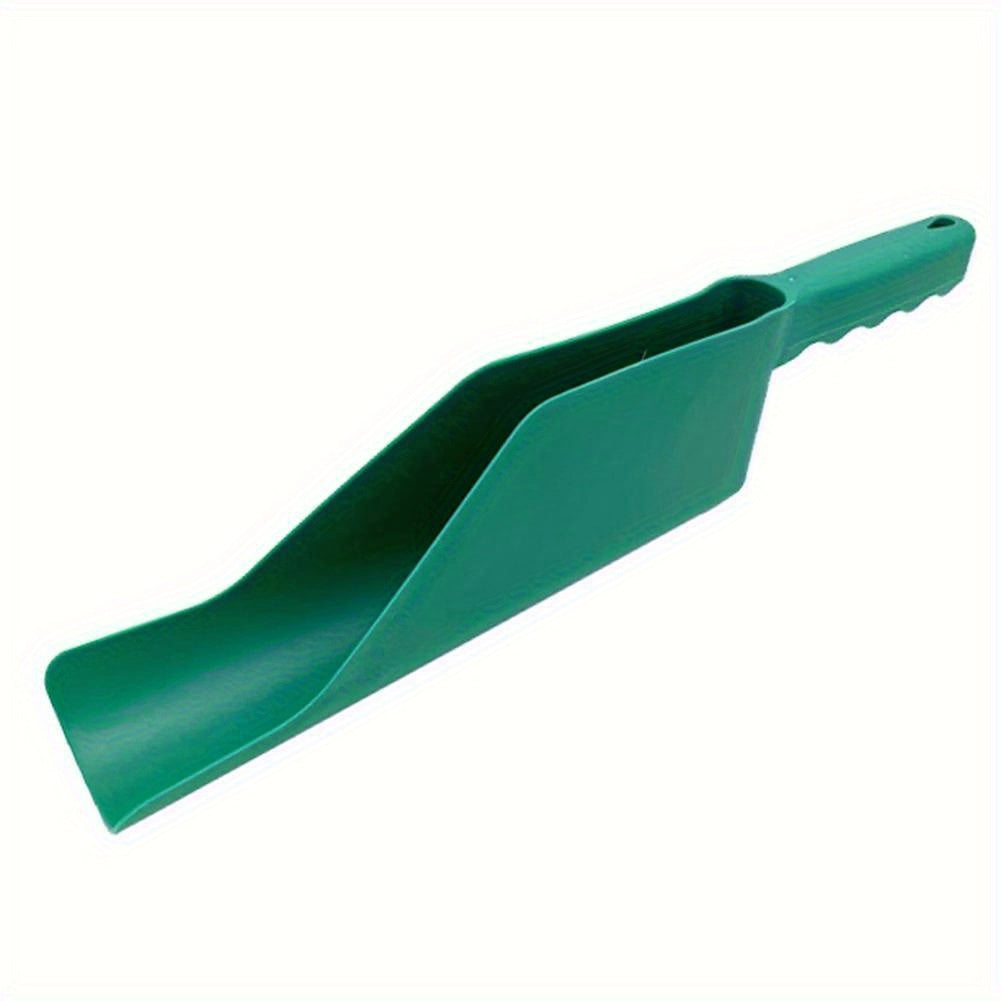 Flexible Gutter Getter Scoop – Deep Reach Cleaning Tool to Easily Remove Debris from Gutters and Keep Water Flowing
