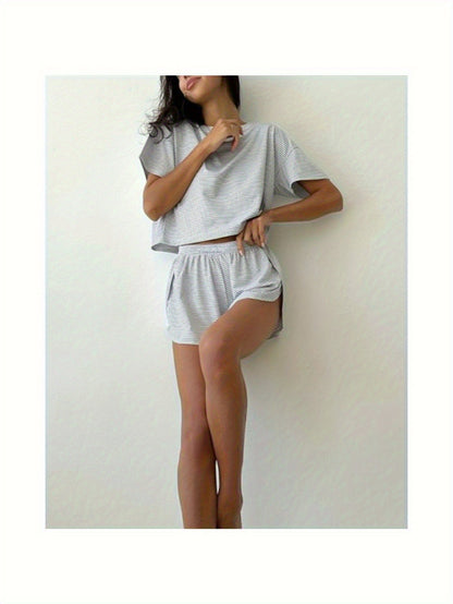 Striped Knit Pajamas Set - Loose-Fit Top with Slit Shorts, A Casual Yet Stylish Look You Can Comfortably Wear Outside
