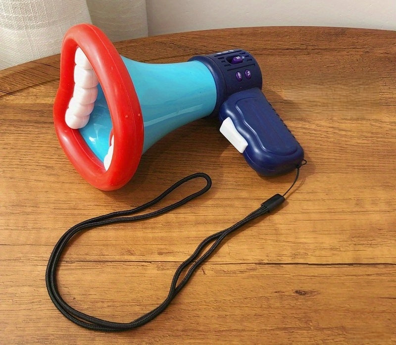 Big Mouth Voice Changer Megaphone Toy – Funny Voice Changing Microphone with Recording for Kids & Adults