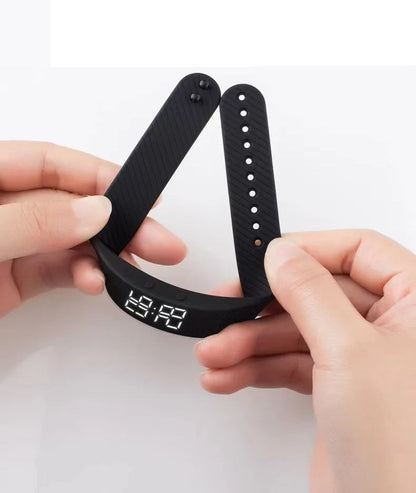 Smart Fitness Bracelet for Men & Women – Vibration Alarm, Step Counter, Stylish Sports Watch for Students and Active Lifestyles