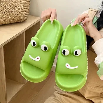 Cute Tiger Paw Cartoon Slippers – Unisex Funny Outdoor Summer Slides Featuring Bear & Cat Claw Design for Novelty Slide Footwear