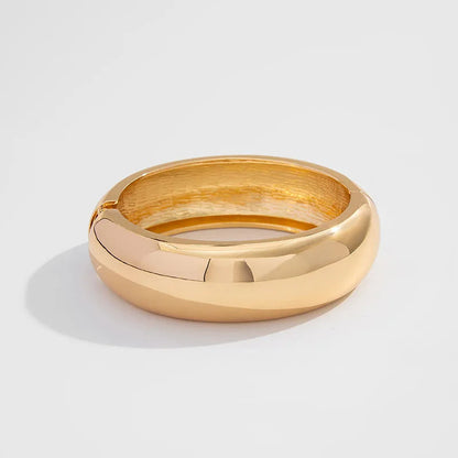 Punk Metal Spring Bangles – Bold Vintage Hip Hop Bracelets in Gold & Silver for Women Who Love Statement Jewelry & Rock Vibes