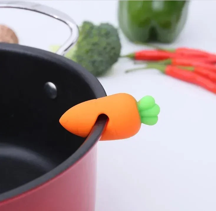 Silicone Anti Spill Pot Lid Holder - Heat Resistant Kitchen Tool for Preventing Overflow and Safe Cooking Convenience