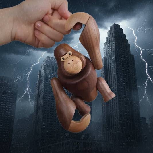 Wooden Nordic Gorilla Figurine Decor - King Kong Hanging Monkey Ornament for Living Room Office and Creative Home Styling