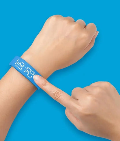 Smart Fitness Bracelet for Men & Women – Vibration Alarm, Step Counter, Stylish Sports Watch for Students and Active Lifestyles