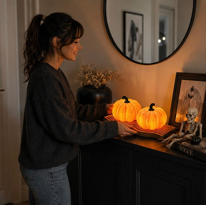 Halloween Pumpkin LED Lantern – Battery Powered Night Light for Kids Bedroom Decoration, Trick-or-Treat Party, and Festive Holiday Home Décor