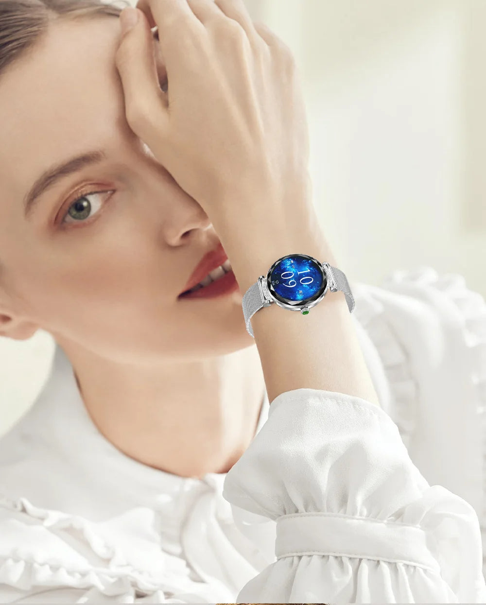 Women’s Fashion Smartwatch with 1.19" AMOLED Screen – Waterproof Fitness Tracker, Heart Monitor & Bluetooth Calling Features