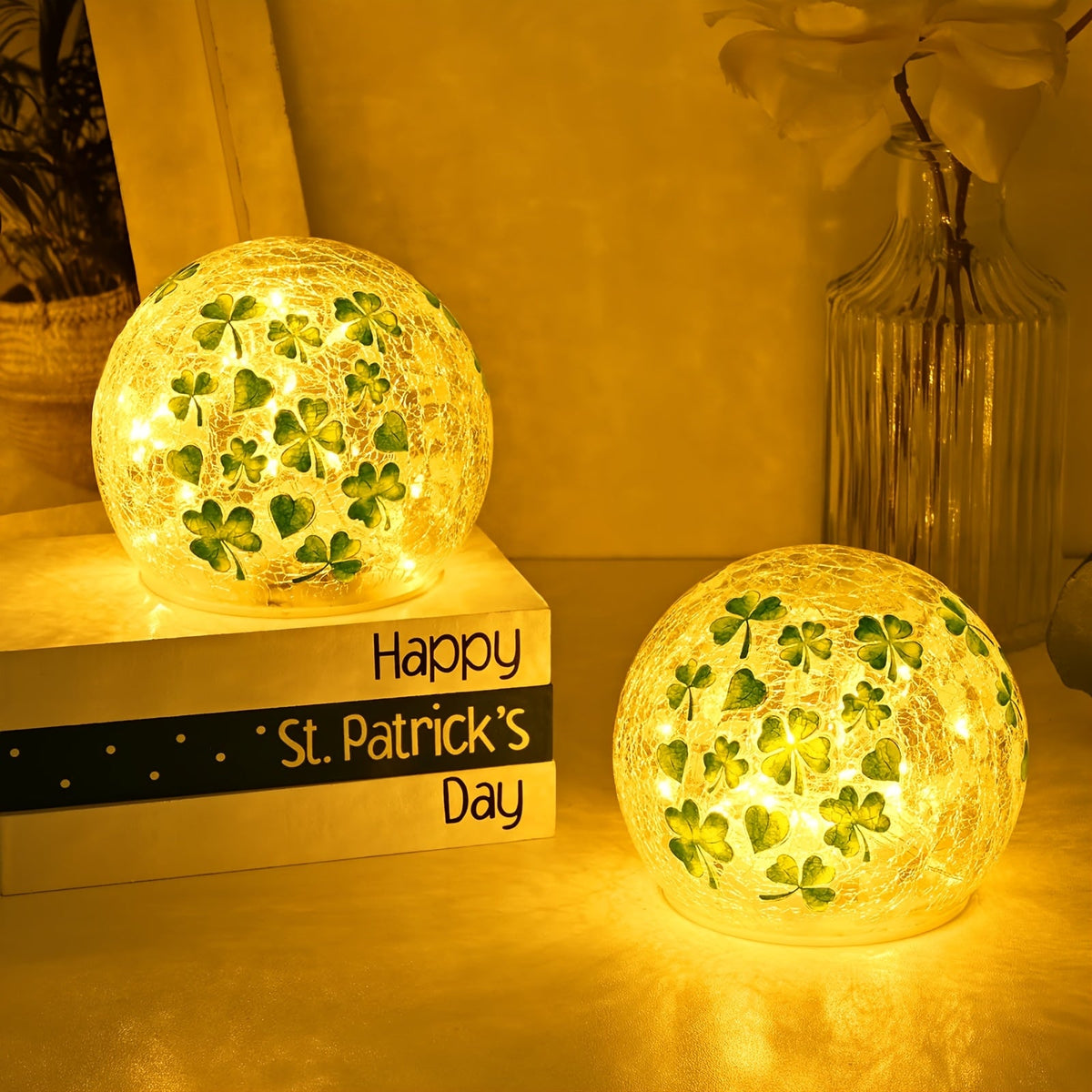 St. Patrick’s Day Shamrock Globe Night Lights – 1/2/4pcs LED Crackle Glass Table Lamps with Timer for Holiday Table Decor