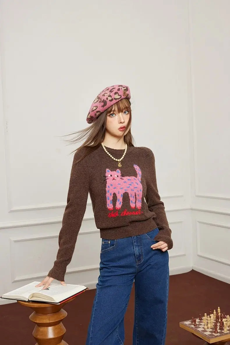 Autumn/Winter Cat Pattern Jacquard Sweater – Slim-Fit Short Pullover for Women with Playful Leg Cartoon Print, Cozy Seasonal Knit Style