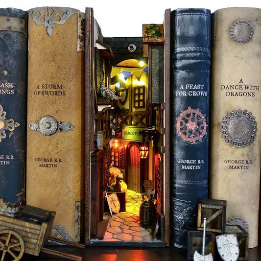 Medieval AlleyWorld Bookshelf Insert Box
