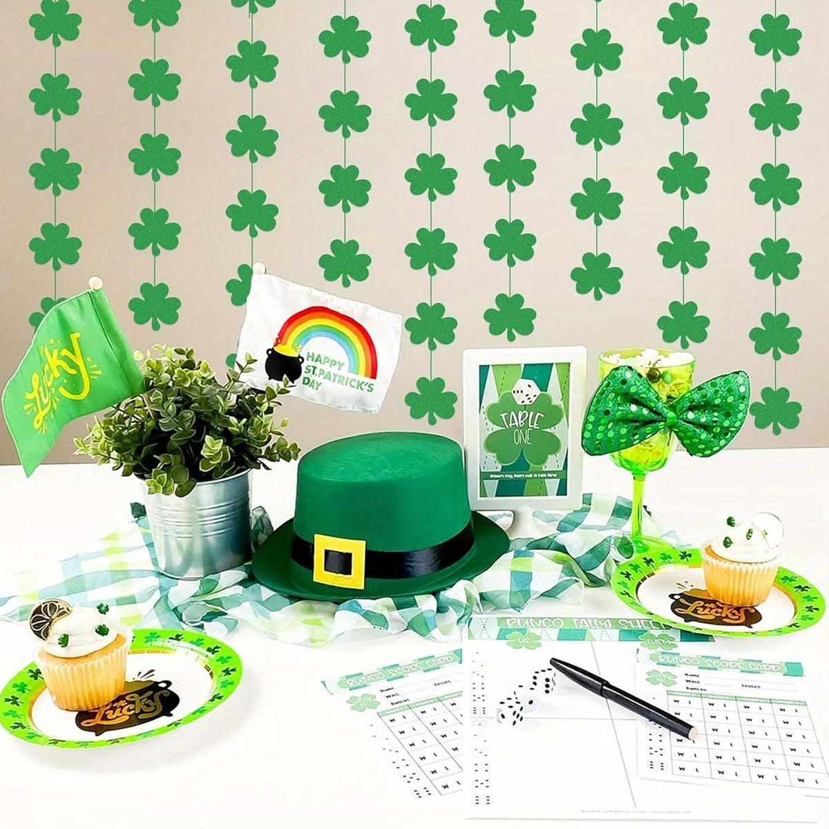 Glitter Shamrock Garland Set – 8pcs St. Patrick’s Day Hanging Decor for Home, Office, Outdoor Party & Festive Irish Displays