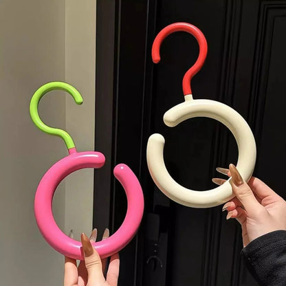 Rotating Hook Multifunctional No-Drill Hanger – Space-Saving Organizer for Scarves, Hats, Bags, and Accessories