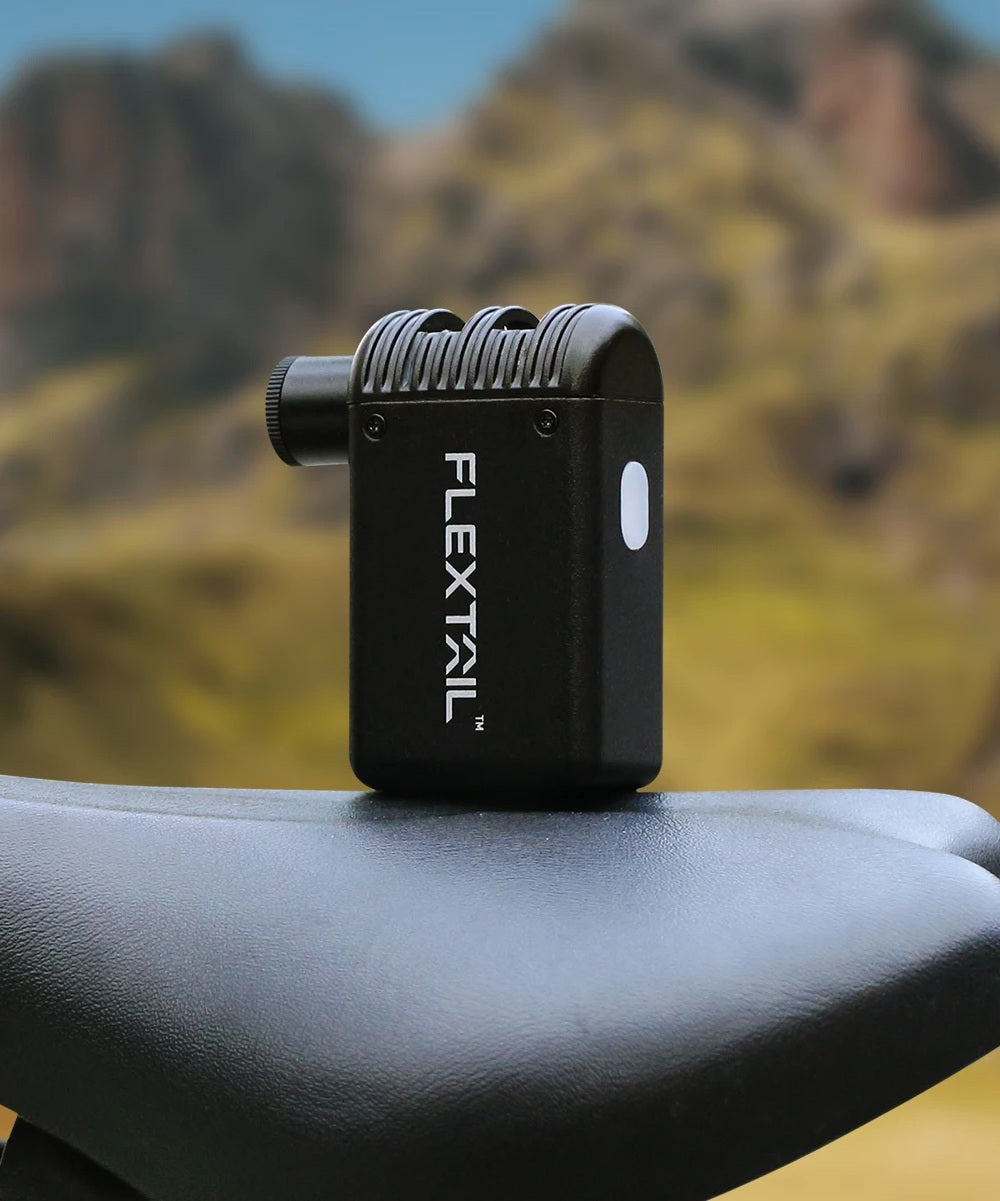 Portable Electric Bicycle Tire Inflator – 100PSI Smart Pump Compatible with Presta and Schrader Valves for Outdoor Cycling and On-the-Go Inflation