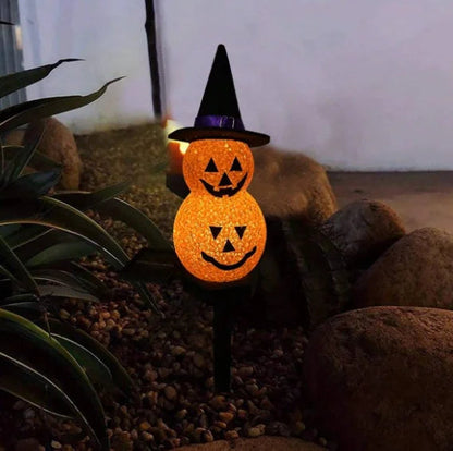 Halloween Solar Stake Light – 3D Pumpkin and Ghost Portable Pathway Lamp for Outdoor Garden, Lawn, and Patio Festive Decoration